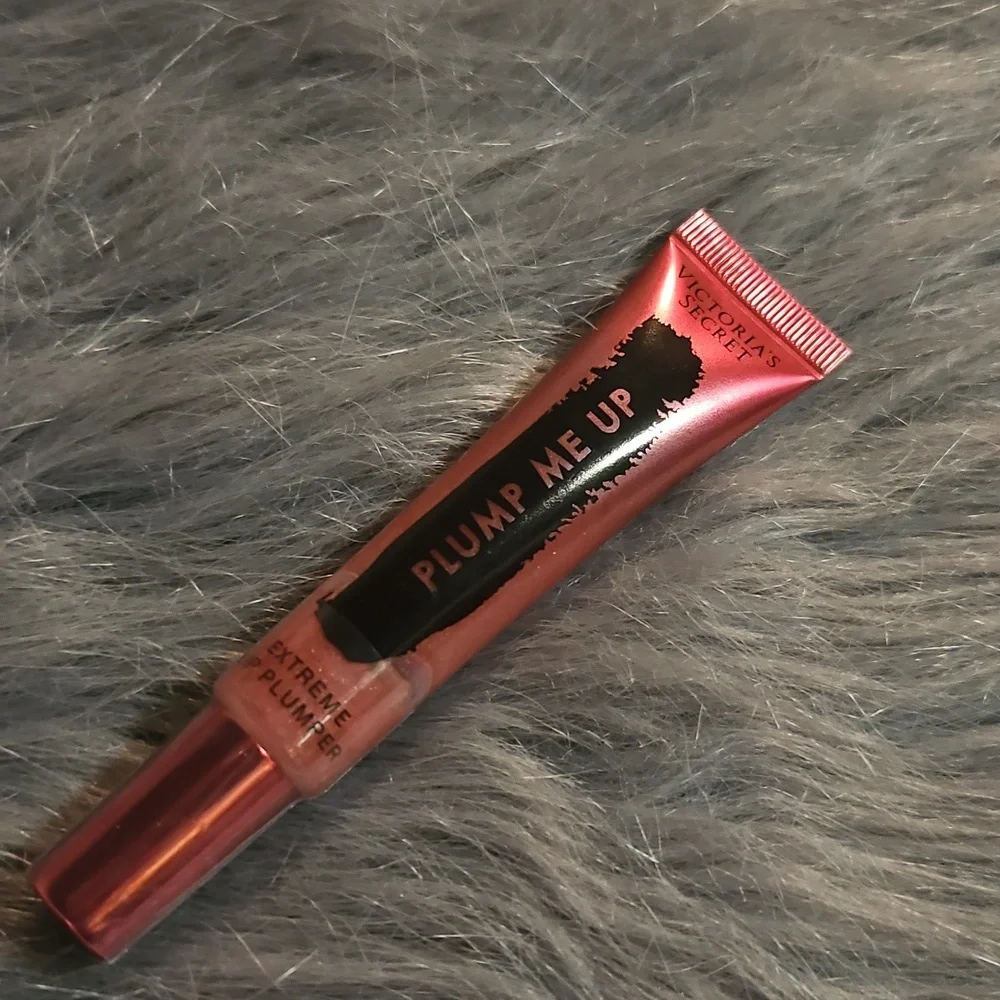 🆕️Victoria's Secret Plump Me Up Pink Lip Plumper 💖Pink Shimmer💖